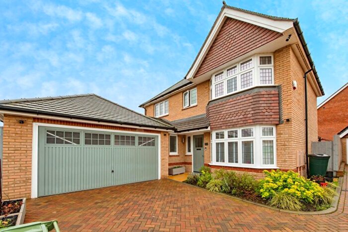 4 Bedroom Detached House For Sale In Millicent Place, Ebbsfleet Valley, Swanscombe, Kent, DA10