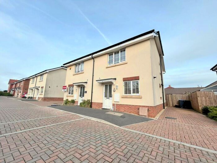 3 Bedroom House To Rent In Granby Way, Ludgershall, Andover, SP11