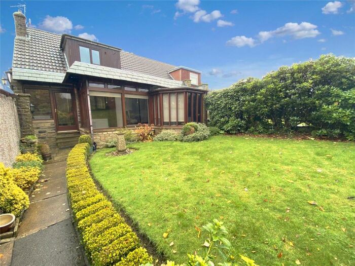 3 Bedroom Property To Rent In Hebden Bridge Road, Oxenhope, Keighley, BD22