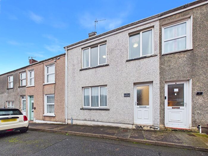 3 Bedroom Terraced House For Sale In Harbour Way, Pembroke Dock, SA72