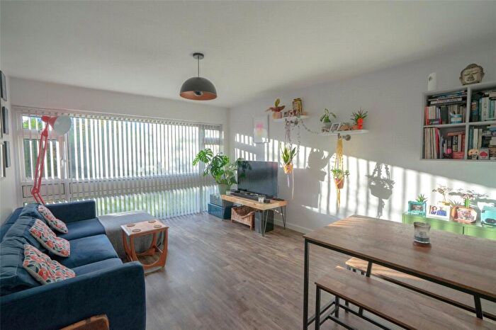 1 Bedroom Apartment For Sale In Avenue Road, Clarendon Park, Leicester, LE2
