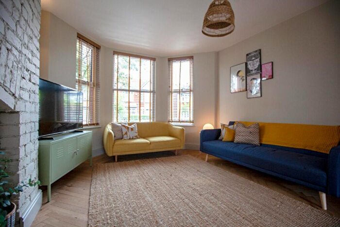 10 Bedroom Terraced House To Rent In Mauldeth Road West, Manchester, Greater Manchester, M20