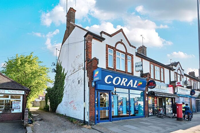 2 Bedroom Maisonette To Rent In Lodge Lane, Grays, RM17