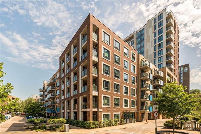 1 Bedroom Flat For Sale In Copperwood Place, Greenwich, SE10