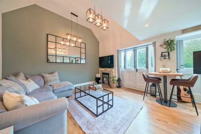 1 Bedroom Terraced House For Sale In Firgrove Road, Eversley, Hook, Hampshire, RG27