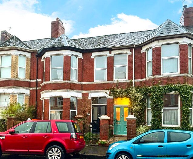 4 Bedroom Terraced House For Sale In Ombersley Road, Newport, Gwent, NP20