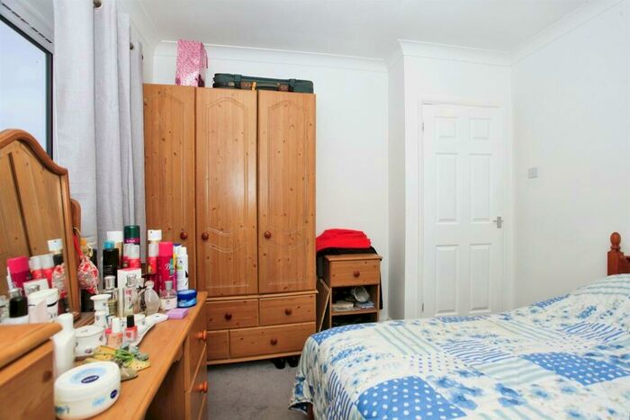 2 Bedroom Detached Bungalow For Sale In Lawson Avenue, Peterborough, PE2