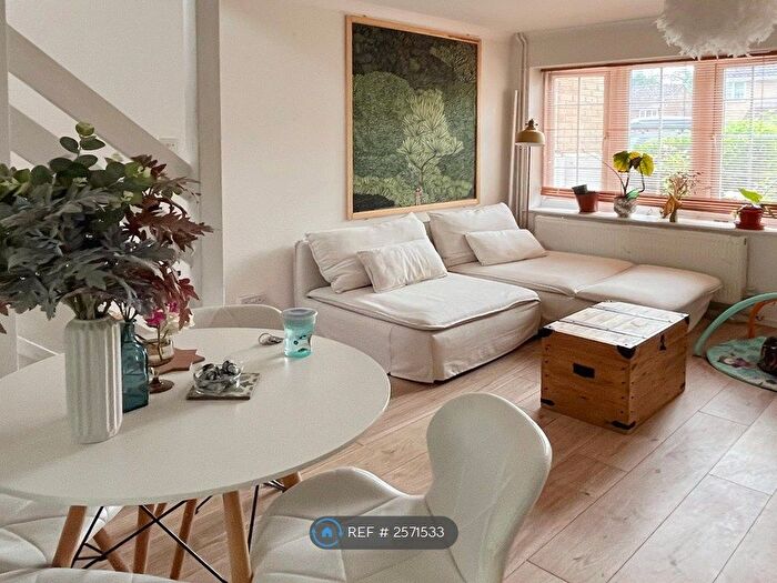 2 Bedroom Terraced House To Rent In St. Bedes Gardens, Cambridge, CB1