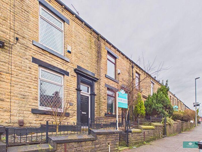 2 Bedroom Terraced House For Sale In Rochdale Road, Shaw, OL2