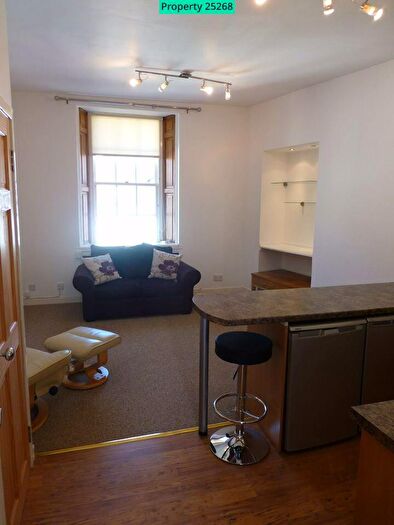 1 Bedroom Flat To Rent In George Street, Perth, PH1
