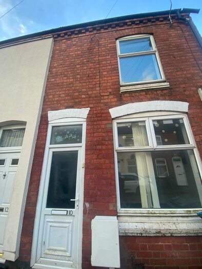 3 Bedroom Property To Rent In Welford Place, Coventry, CV6