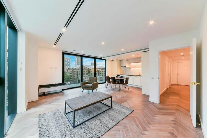 2 Bedroom Flat To Rent In Gauging Square, London Dock, E1W
