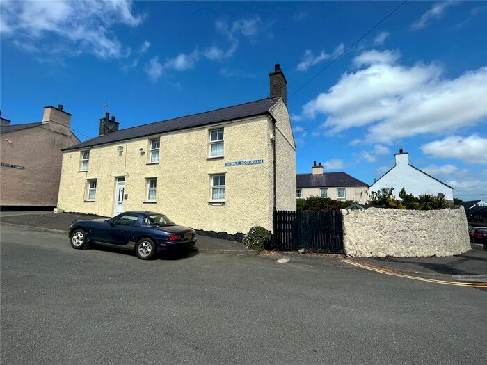 5 Bedroom Link Detached House For Sale In Bodorgan Square, Aberffraw, Anglesey, Sir Ynys Mon, LL63