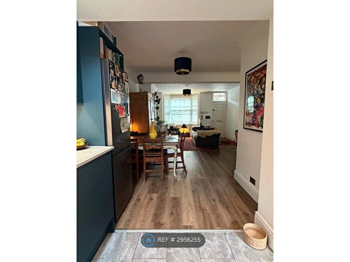 2 Bedroom Terraced House To Rent In Clifton Road, Isleworth, TW7