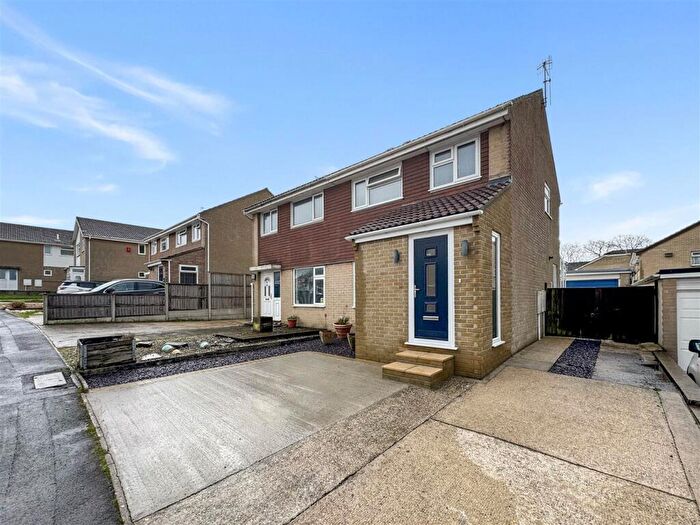 3 Bedroom Semi Detached House For Sale In Corfe Road, Redlands, DT3