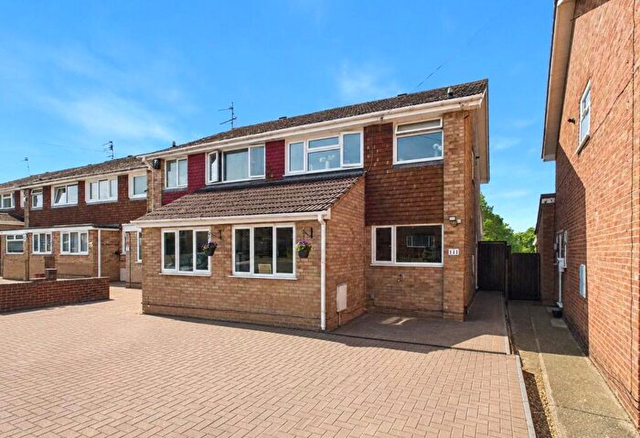 3 Bedroom Semi-Detached House For Sale In Queensway, Burton Latimer, Kettering, Northamptonshire, NN15