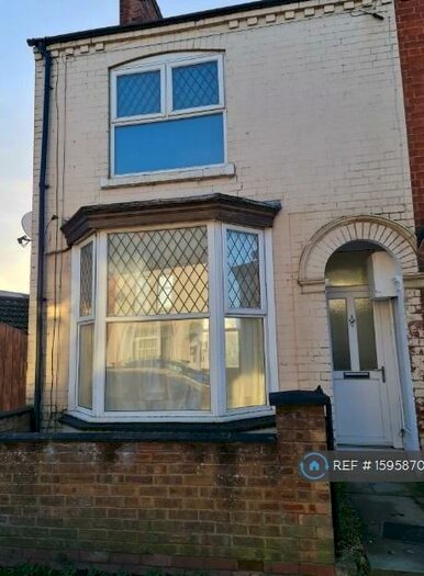 3 Bedroom End Of Terrace House To Rent In Spencer Road, Rushden, NN10