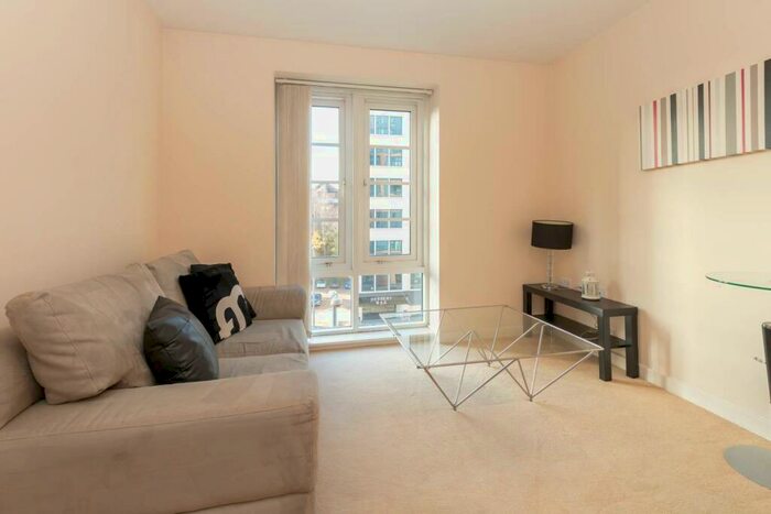 1 Bedroom Apartment To Rent In West Two, Suffolk Street Queensway, B1