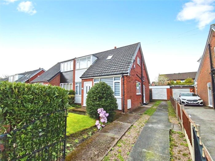 3 Bedroom Semi Detached House For Sale In Elsie Street, Farnworth, Bolton, BL4