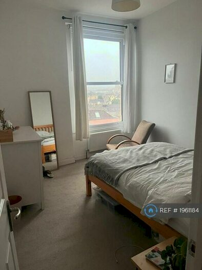 2 Bedroom Flat To Rent In Montpellier, Bristol, BS6