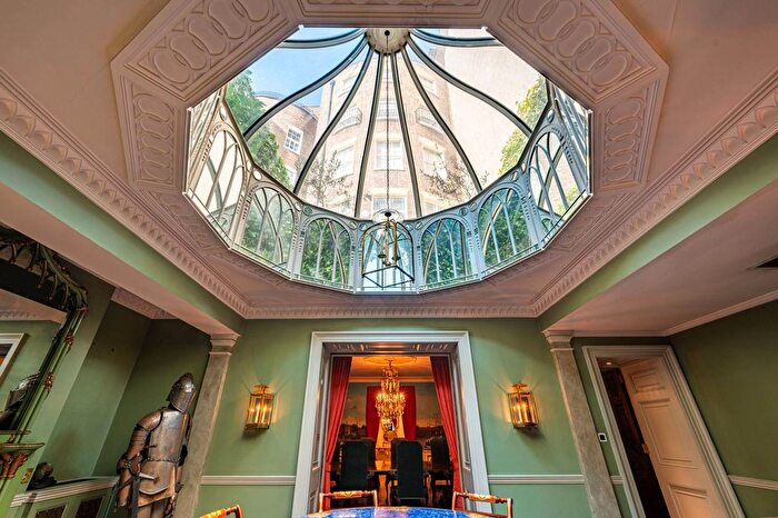 6 Bedroom Terraced House To Rent In Upper Grosvenor Street, Mayfair, London, W1K