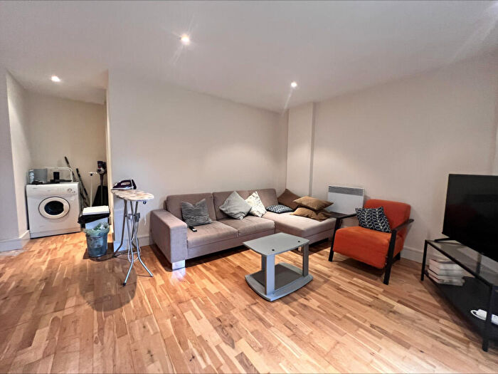 2 Bedroom Apartment To Rent In Seawall Court, Barking, Essex, IG11