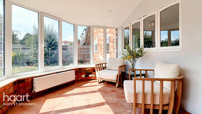 4 Bedroom Detached House For Sale In Meynell Gardens, Newmarket, CB8