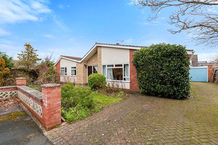 3 Bedroom Bungalow For Sale In Avon Close, Malvern, WR14