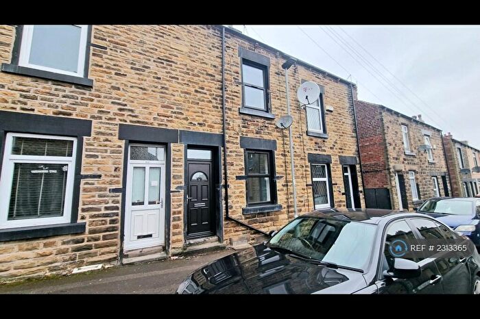 2 Bedroom Terraced House To Rent In Castle Street, Barnsley, S70