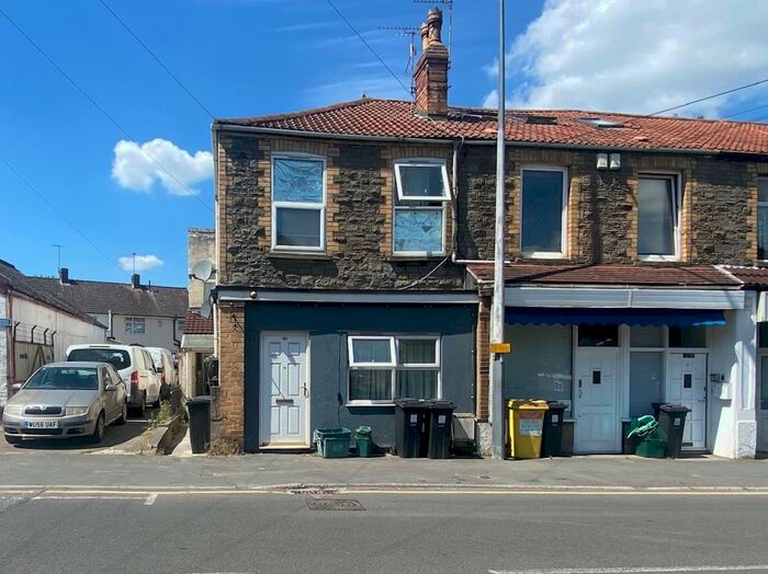 1 Bedroom Flat To Rent In Soundwell Road, Bristol, BS16