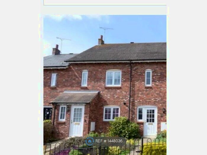 2 Bedroom Terraced House To Rent In Station Road, Shipston-On-Stour, CV36