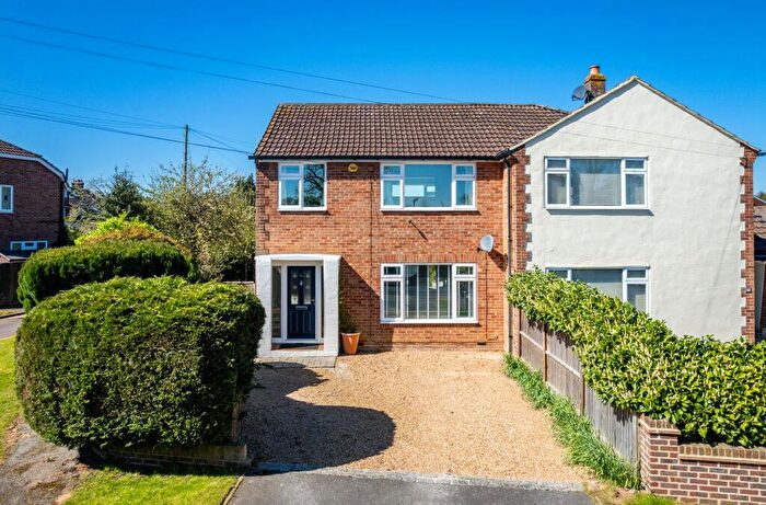 3 Bedroom Semi-Detached House For Sale In Station Road, Lingfield, RH7