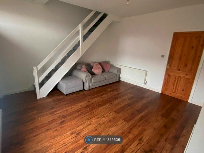 2 Bedroom Terraced House To Rent In Yare Street, Rossendale, BB4