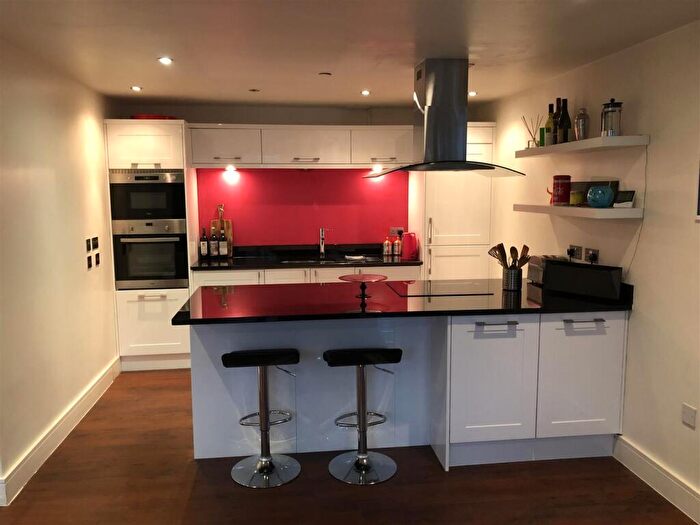 2 Bedroom Apartment For Sale In The Ropewalk, Nottingham, NG1