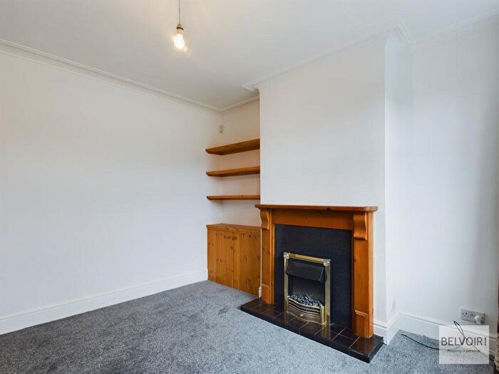 3 Bedroom Terraced House To Rent In Cross Lane, Crookes, Sheffield, S10