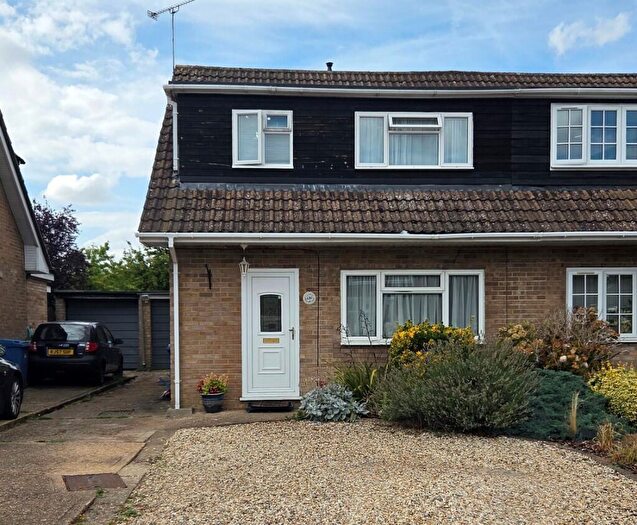 3 Bedroom Semi-Detached House For Sale In Blackmoor Wood, Ascot, Berkshire, SL5