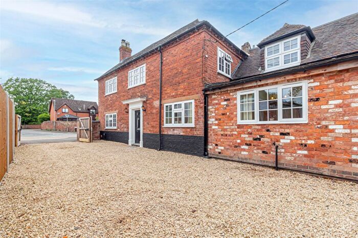 6 Bedroom Detached House For Sale In Main Road, Kempsey, Worcester, WR5