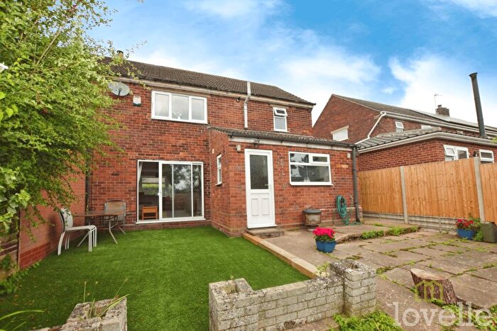 3 Bedroom Semi-Detached House For Sale In Park Road, Willingham By Stow, DN21