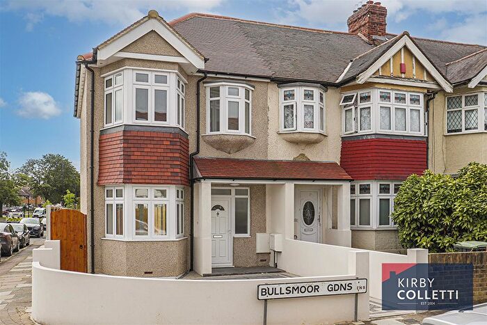 2 Bedroom End Of Terrace House To Rent In Bullsmoor Gardens, Waltham Cross, EN8