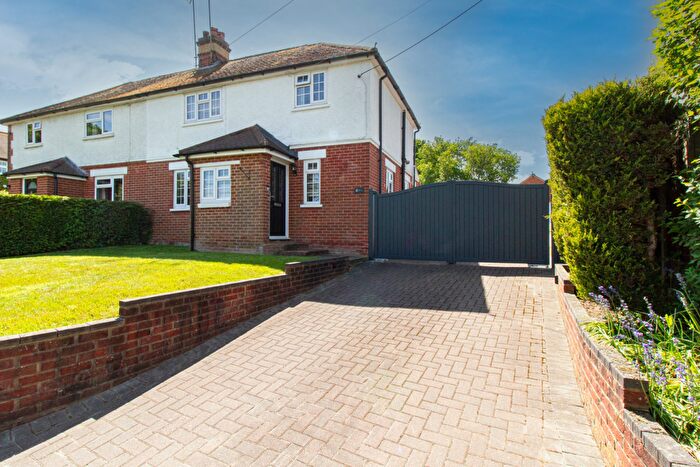 3 Bedroom Character Property For Sale In The Street, Crookham Village, Fleet, GU51