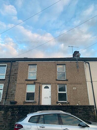 2 Bedroom Terraced House To Rent In Cardiff Road, Troedyrhiw, Merthyr Tydfil, CF48