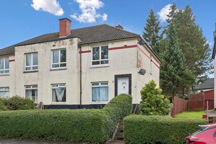 2 Bedroom Flat For Sale In Kinstone Avenue, Knightswood, Glasgow, G14