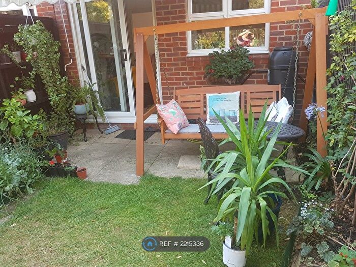 1 Bedroom Terraced House To Rent In Ware Point Drive, London, SE28