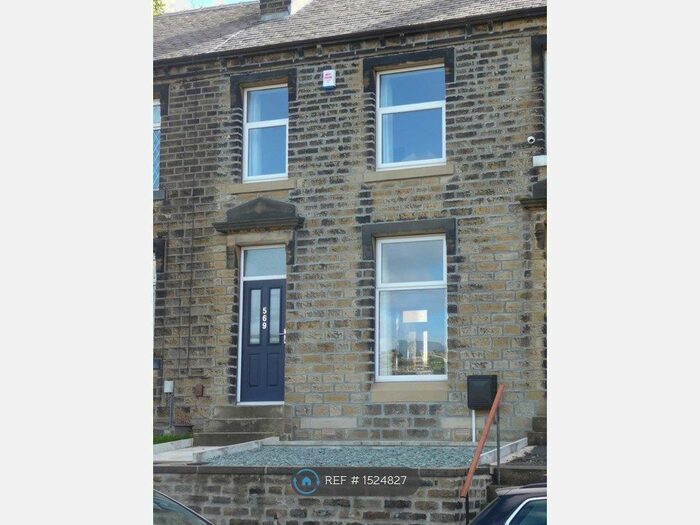 2 Bedroom Terraced House To Rent In Manchester Road, Huddersfield, HD7