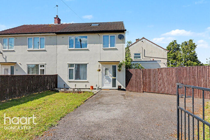 3 Bedroom Semi-Detached House For Sale In Macaulay Crescent, Armthorpe, Doncaster, DN3