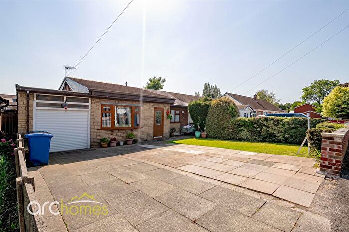3 Bedroom Semi-Detached Bungalow For Sale In Sandy Lane, Hindley, Wigan, WN2