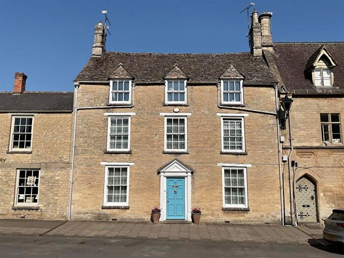 5 Bedroom Town House For Sale In Fairford, Gloucestershire, GL7