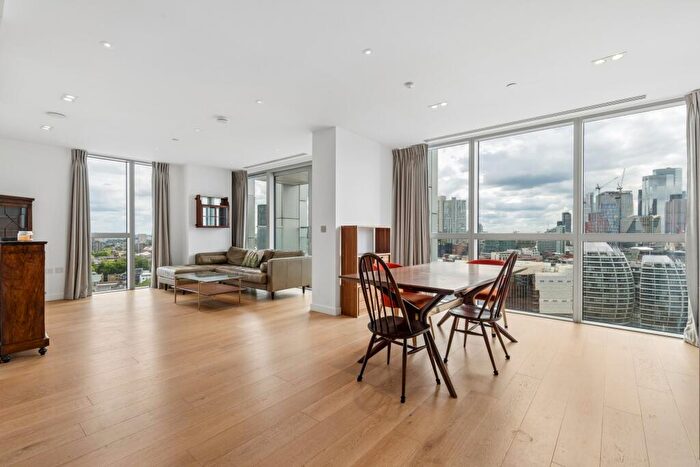3 Bedroom Apartment To Rent In Atlas Building, City Road, EC1V