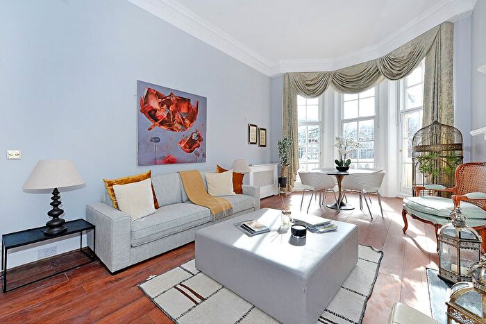 2 Bedroom Flat To Rent In Egerton Place, Kensington And Chelsea, London, SW3