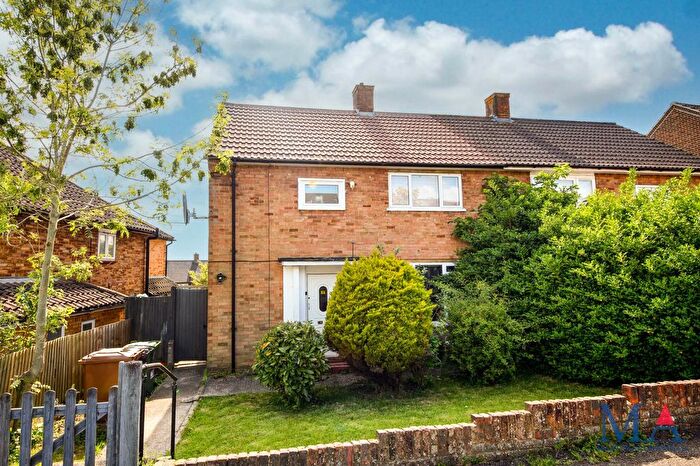 4 Bedroom Semi-Detached House For Sale In Stanborough Avenue, Borehamwood, WD6